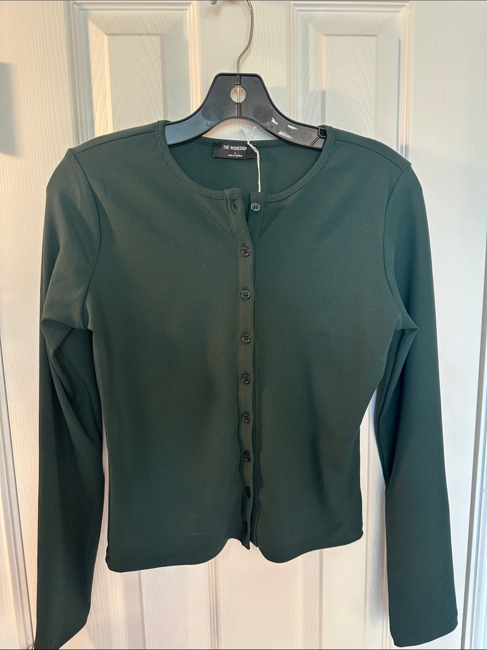 Dark Green Long-Sleeve Button Front cardigan